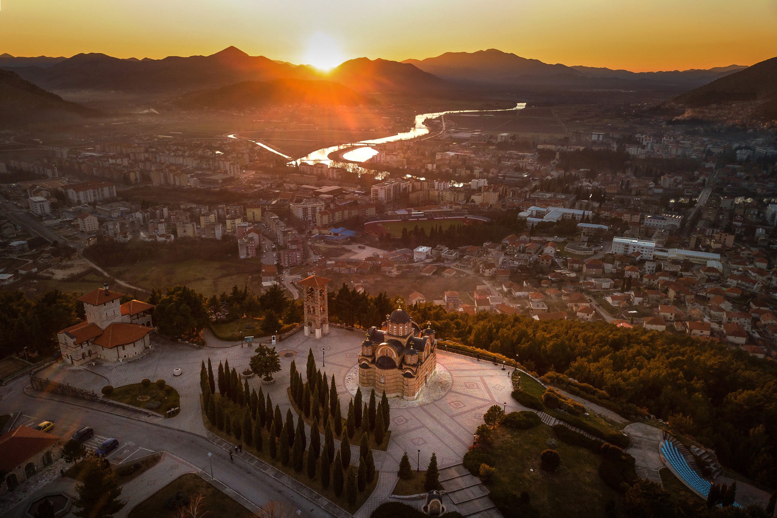 Plac Ivanica Hill